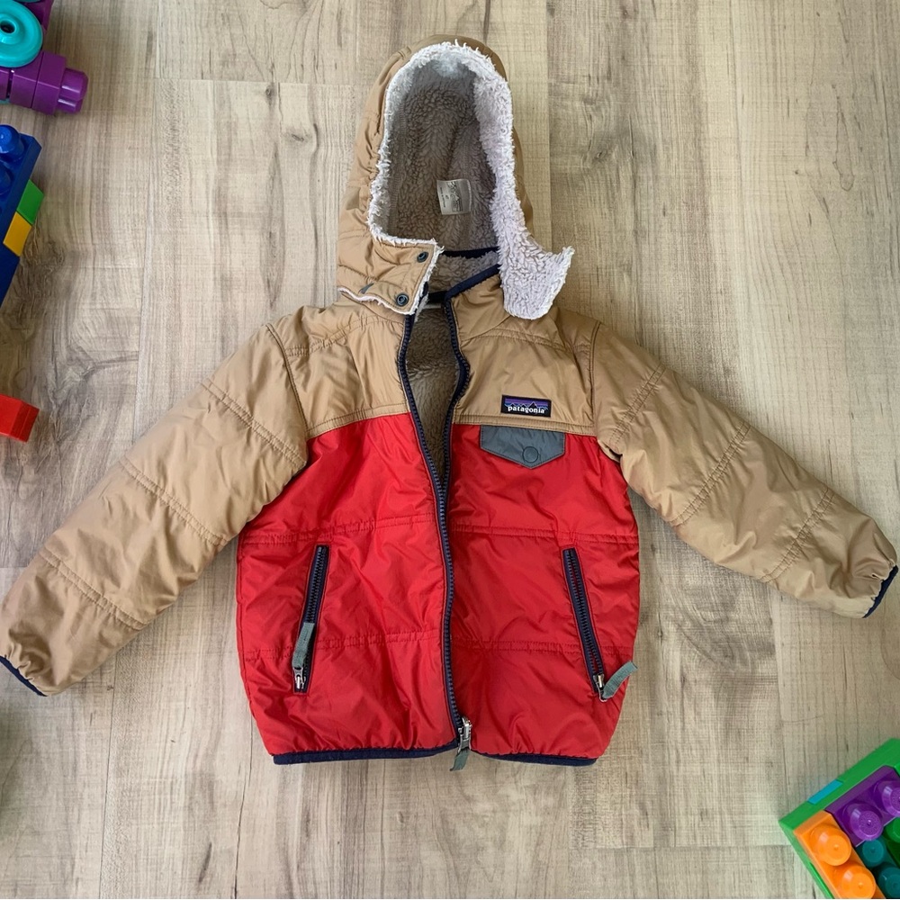 Patagonia Red and Tan Jacket with Blue Accents